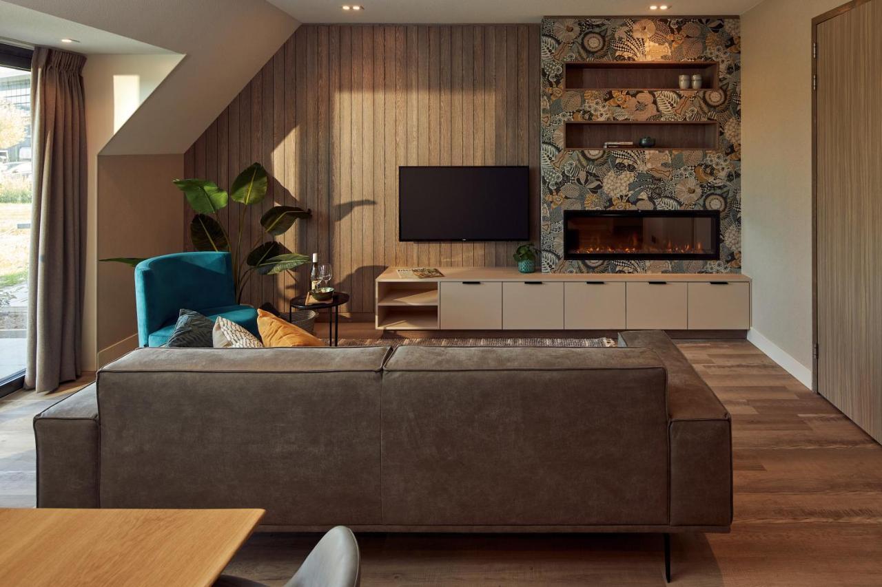 Van Der Valk Hotel Леуварден Екстериор снимка