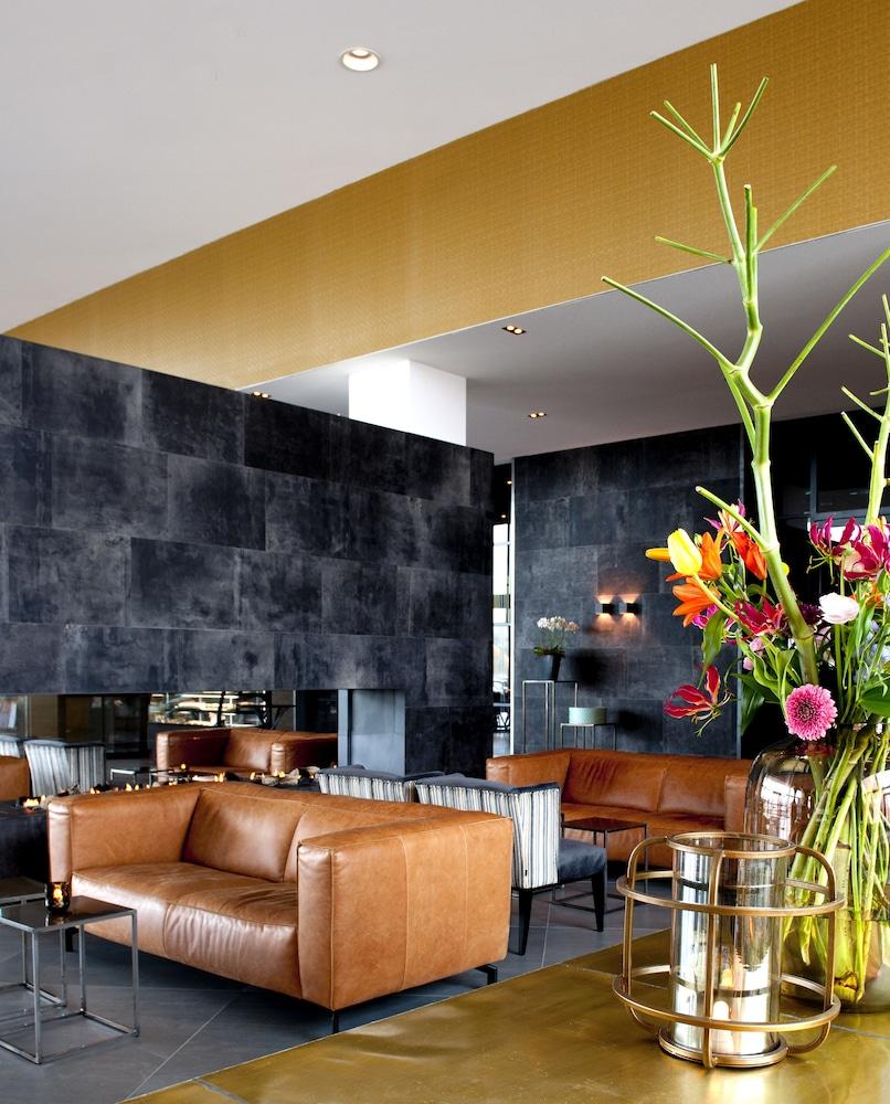Van Der Valk Hotel Леуварден Екстериор снимка
