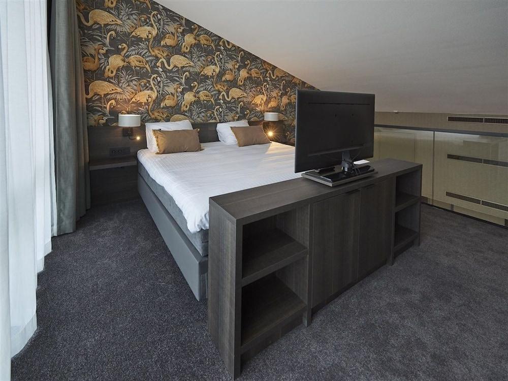 Van Der Valk Hotel Леуварден Екстериор снимка