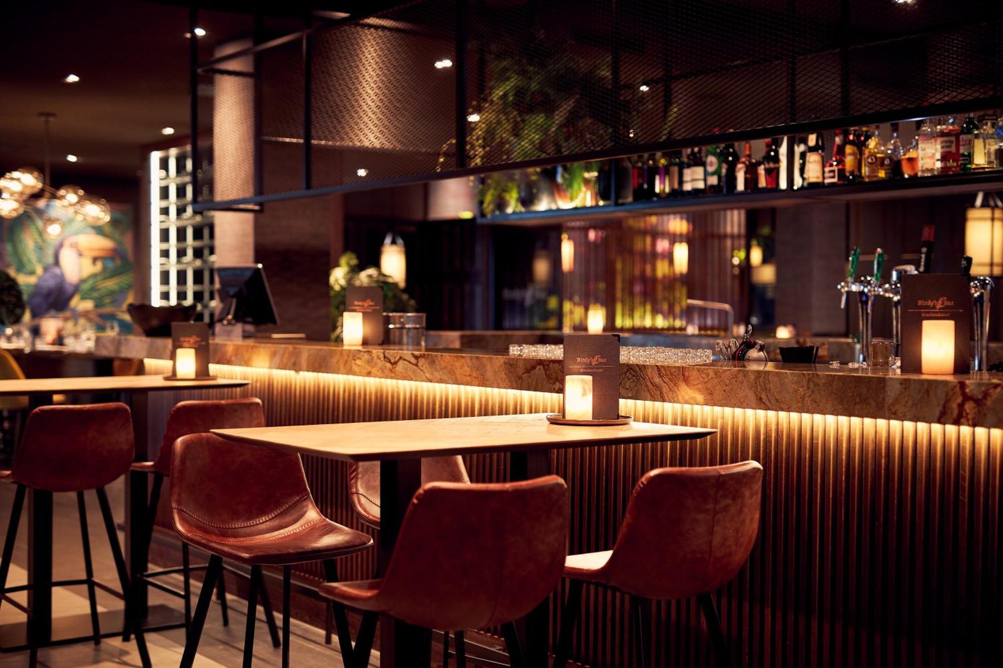 Van Der Valk Hotel Леуварден Екстериор снимка